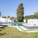 Sai Gayatri Apartmán