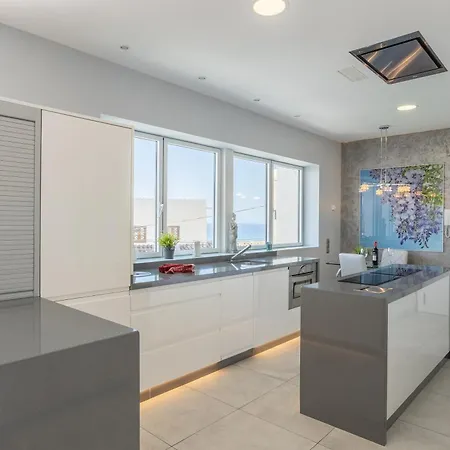 Sai Gayatri דירה *