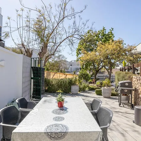 דירה Sai Gayatri